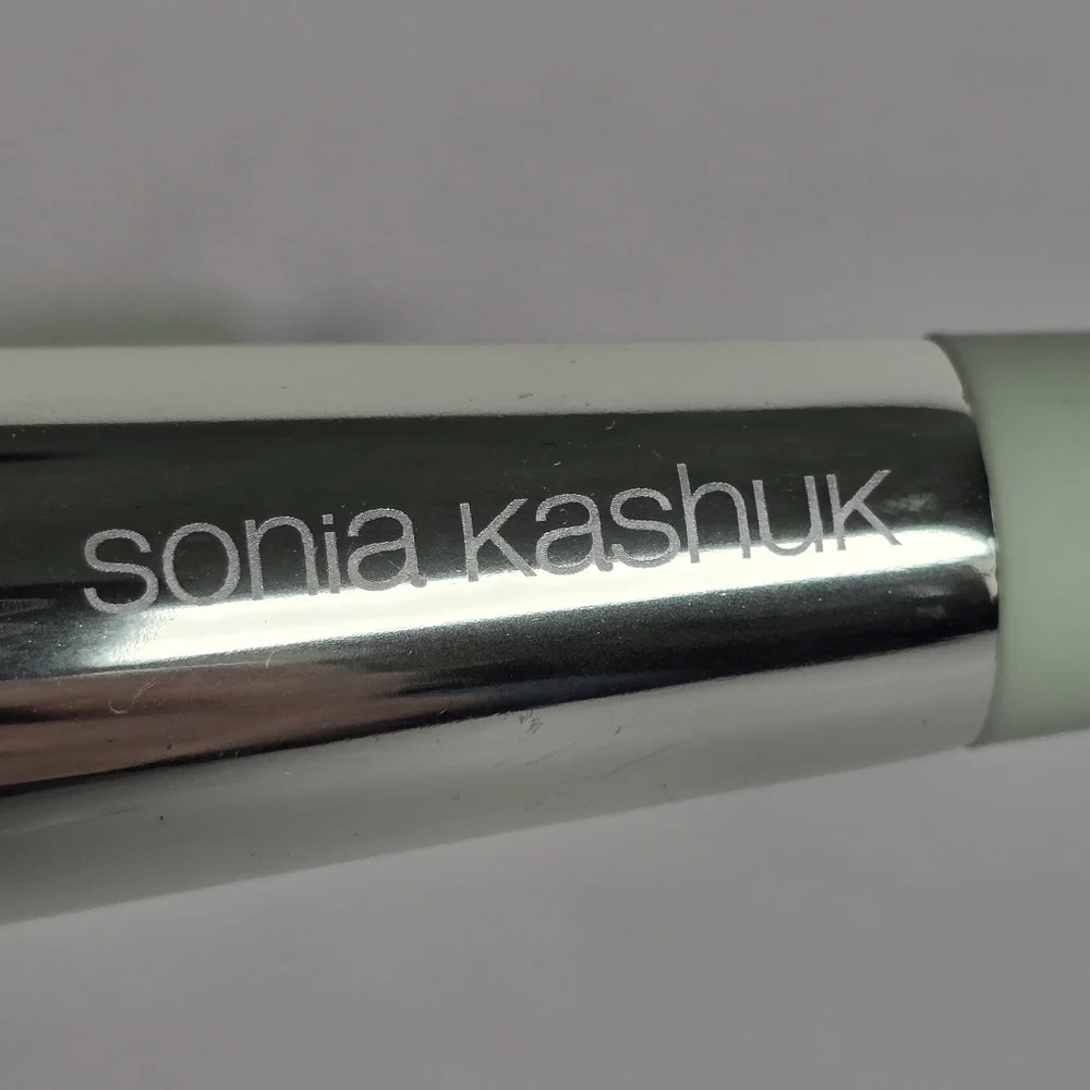NWOT Set Of 4 Sonia Kashuk and Japonesque Makeup Brush Set